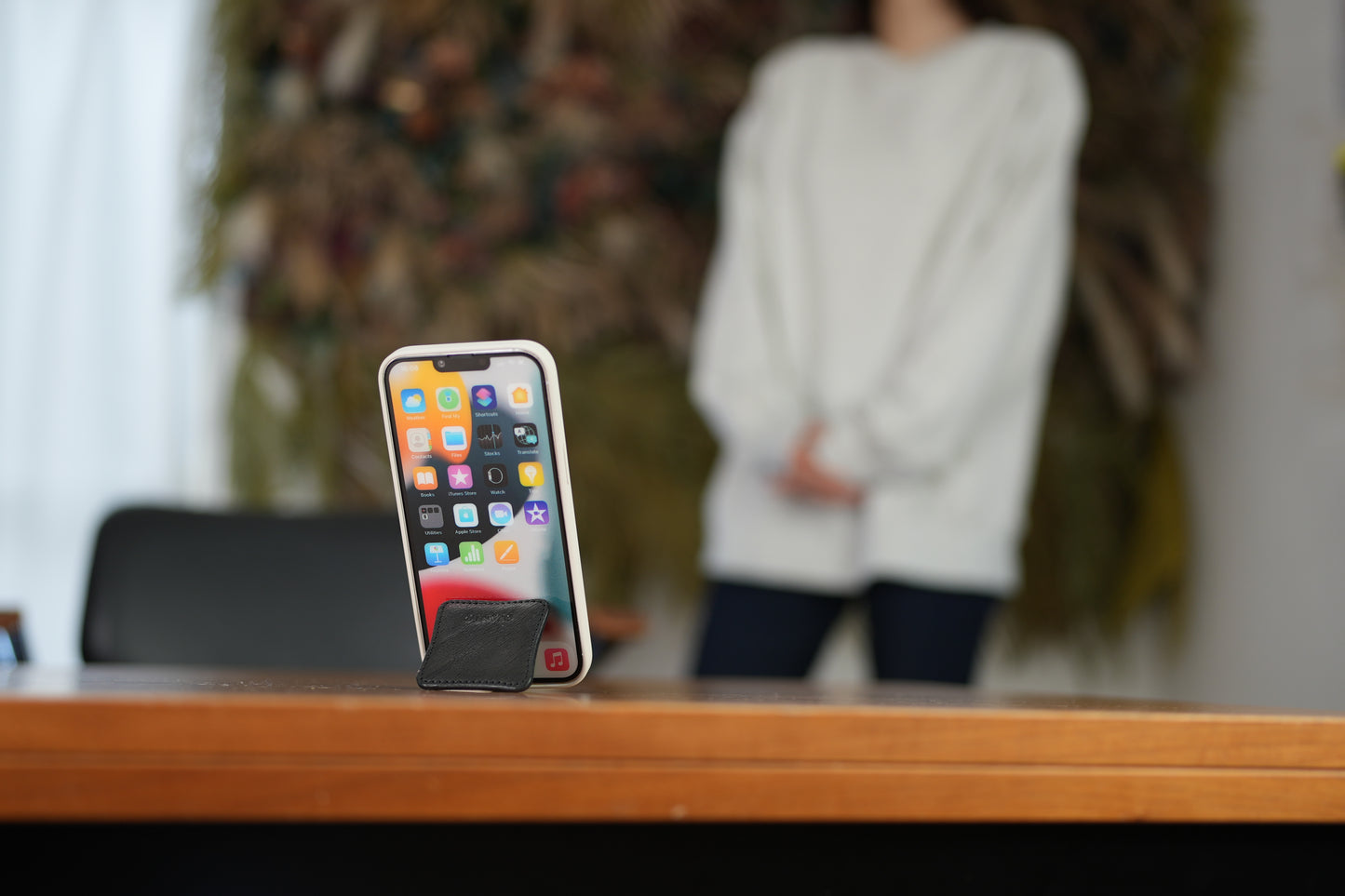 SYANTO Stand 牛革 スマホスタンド 内付け