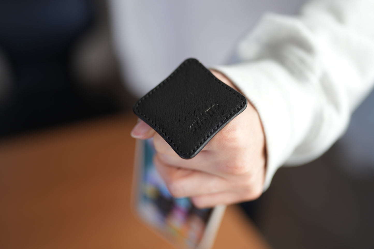 SYANTO Stand 牛革 スマホスタンド 内付け