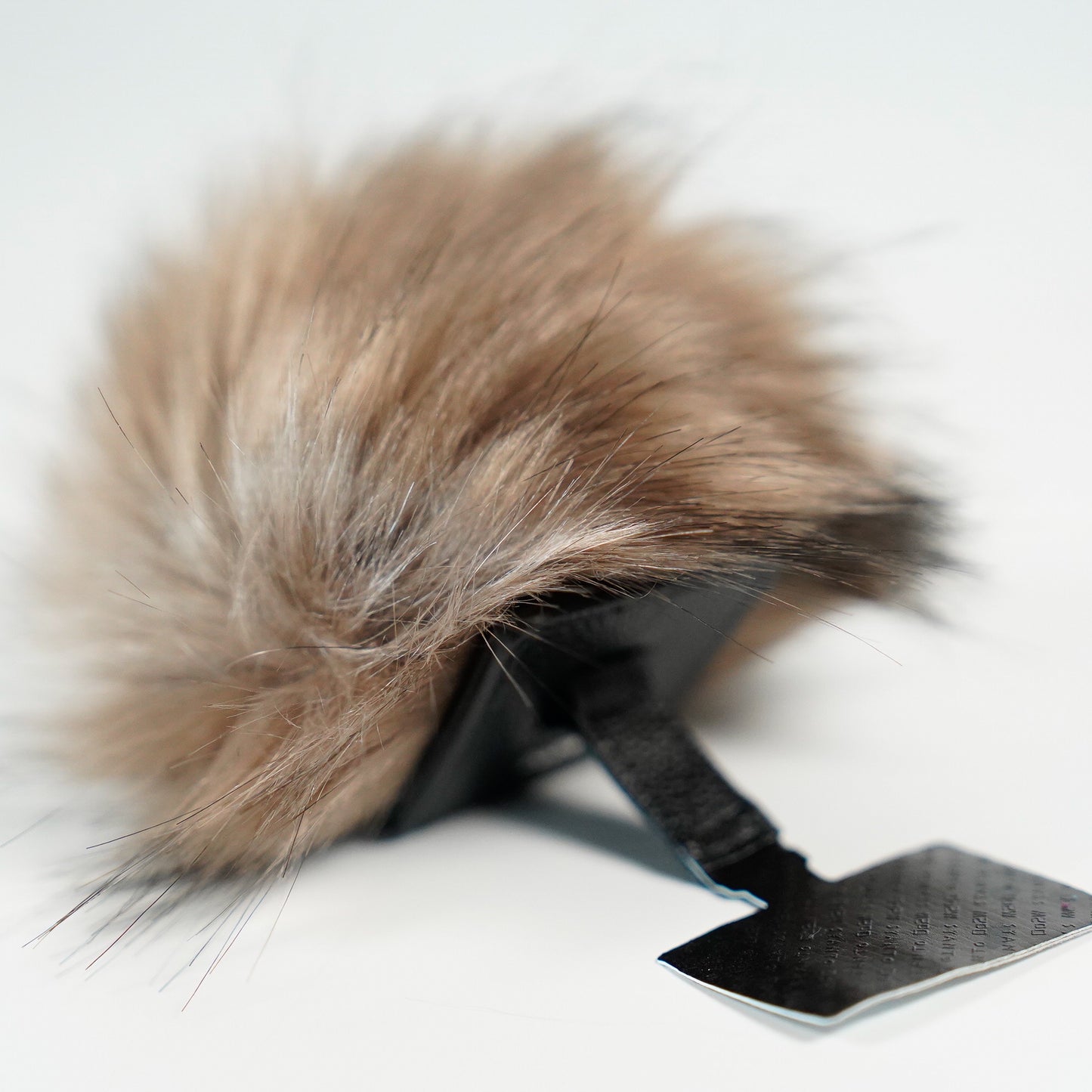 NYANTO smartphone stand ring