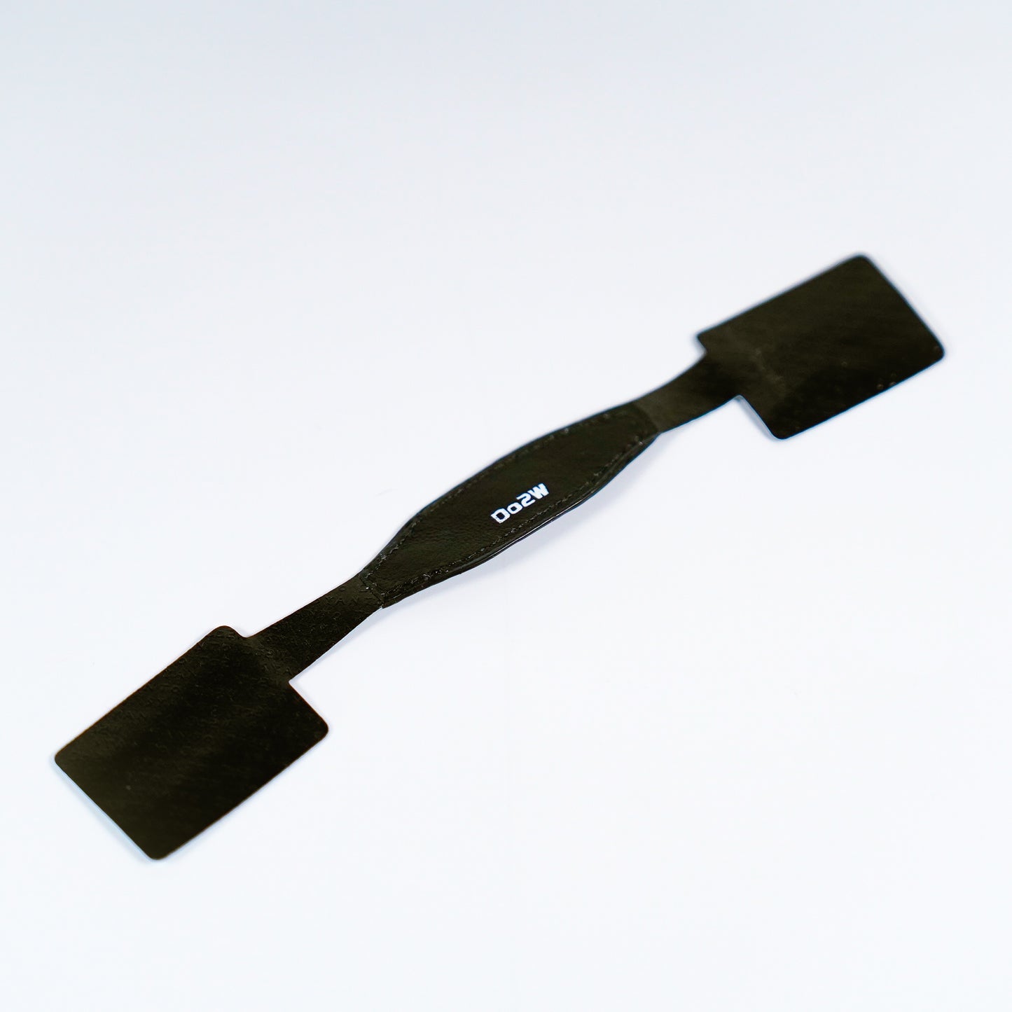 SYANTO Ring U All-Leather Supports the bottom to shunt your posture and neck.